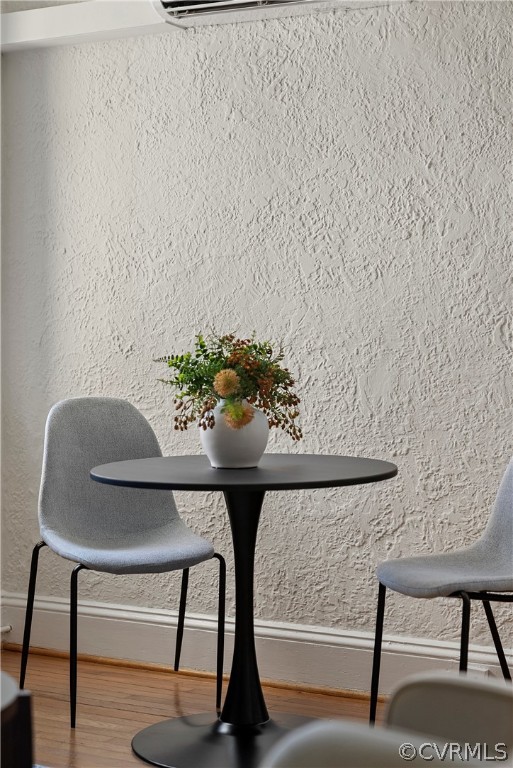 2810 Kensington Ave Unit#6