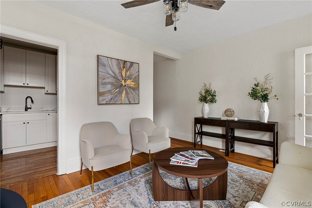 2810 Kensington Ave Unit#6