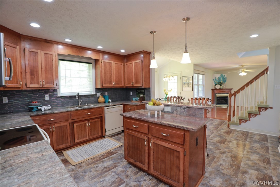 14000 Rockbasket Turn