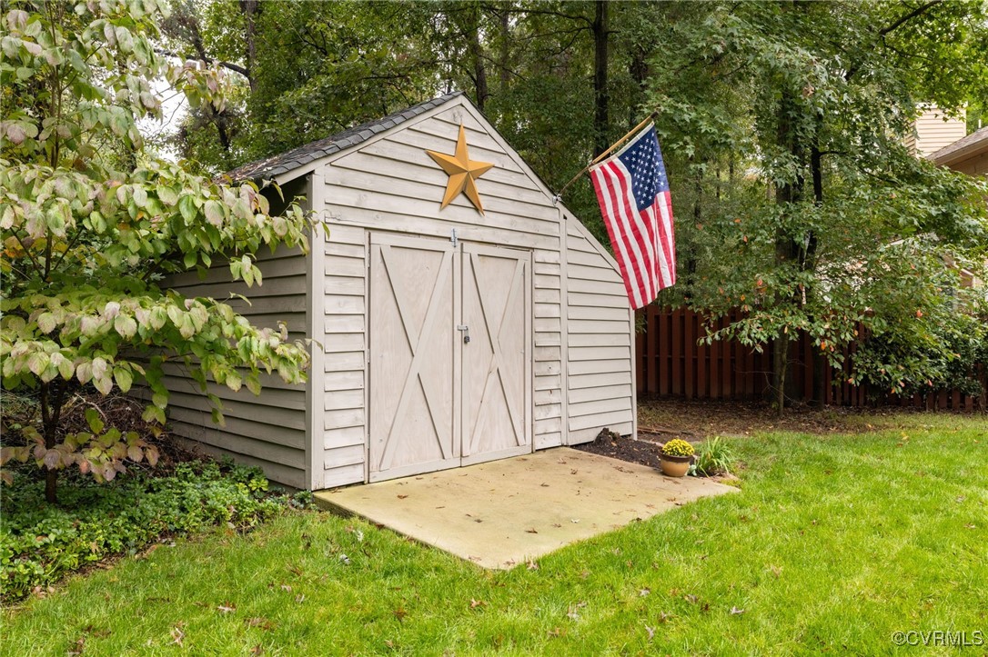 2804 Autumn Woods Cir