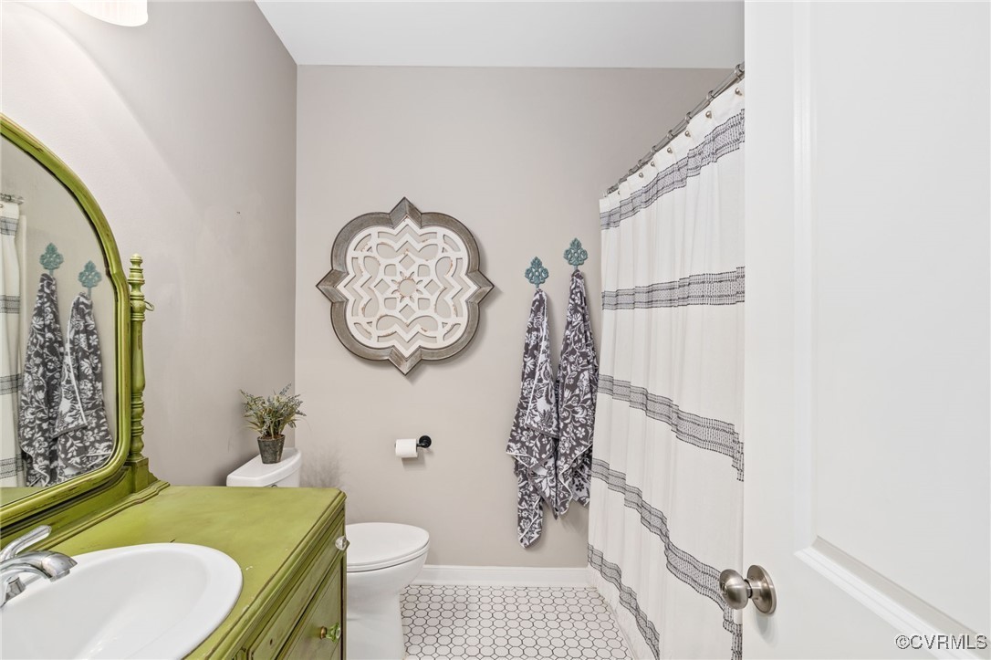 4949 Winding Branch Rd