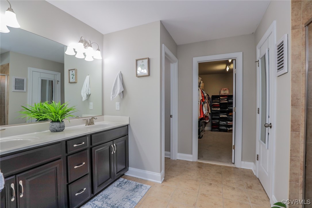 16713 White Daisy Loop