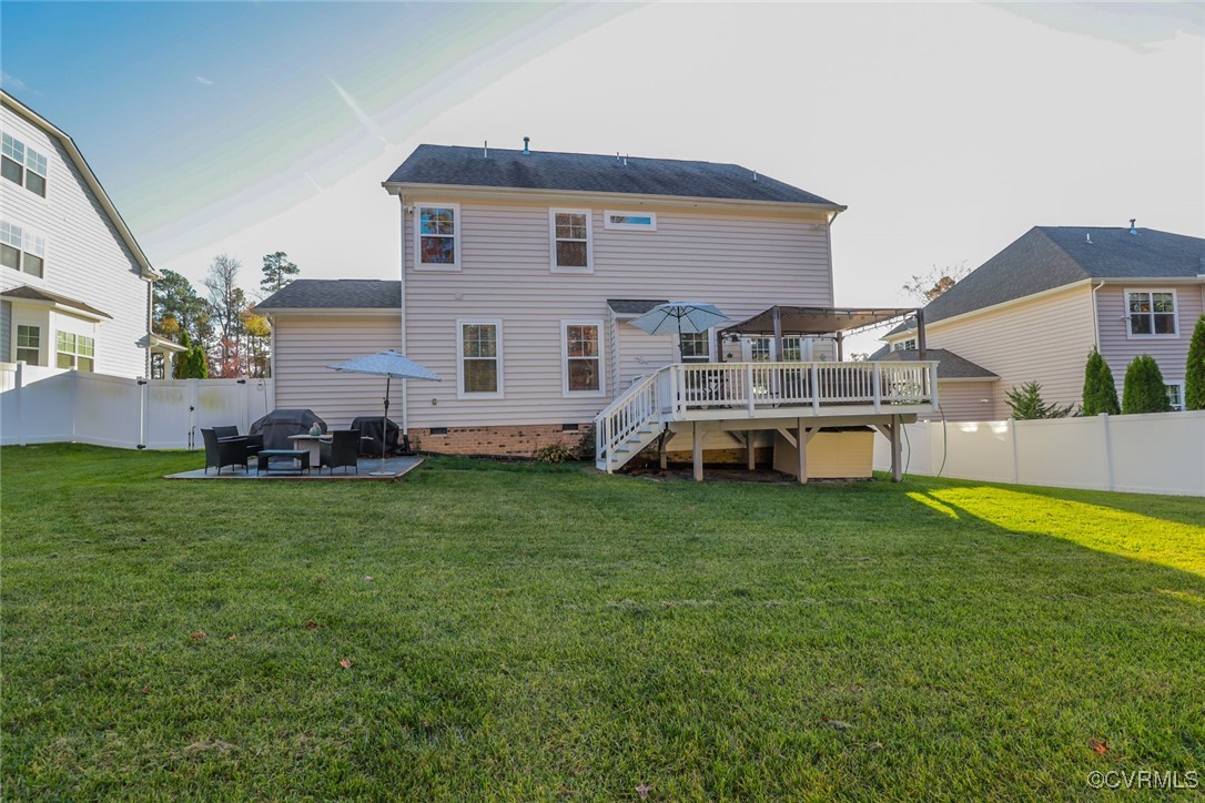 16713 White Daisy Loop