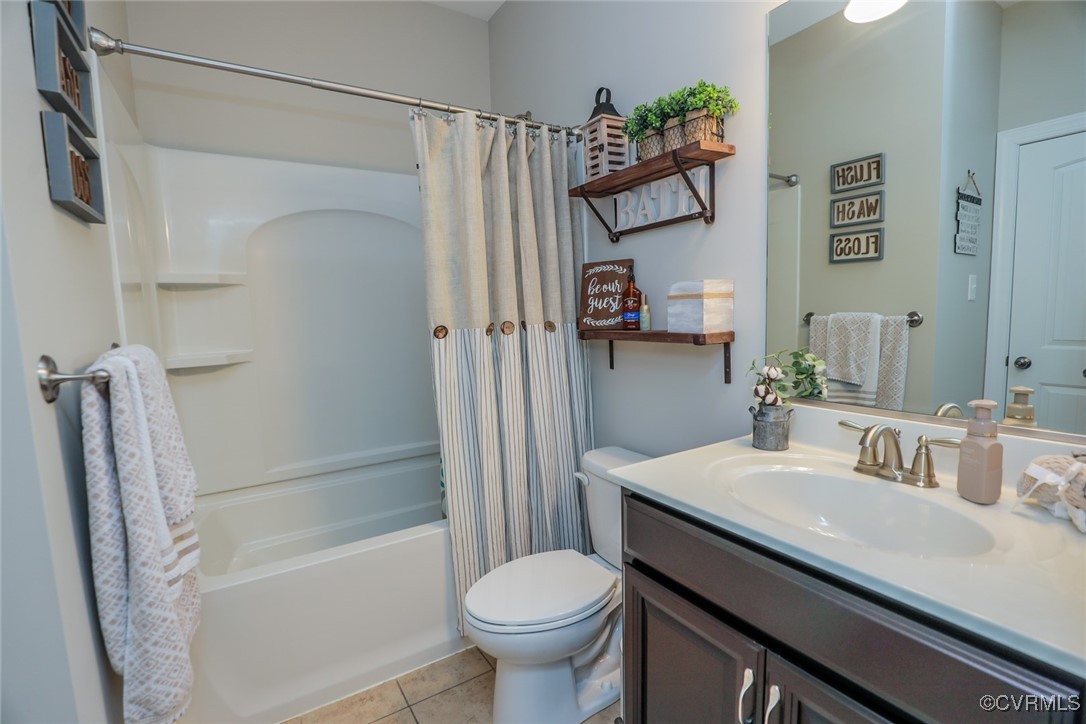 16713 White Daisy Loop