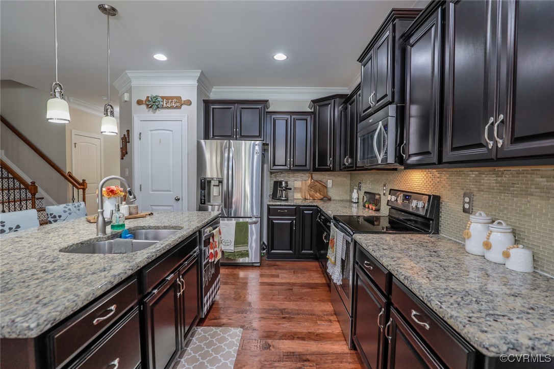 16713 White Daisy Loop