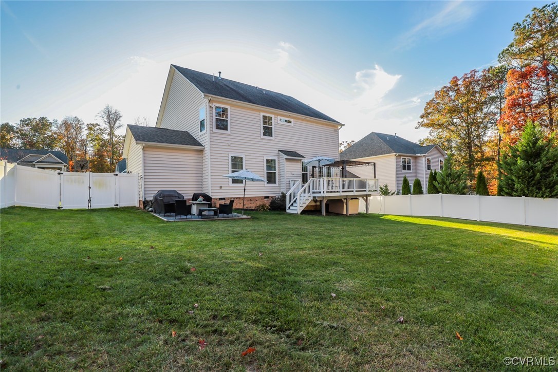 16713 White Daisy Loop