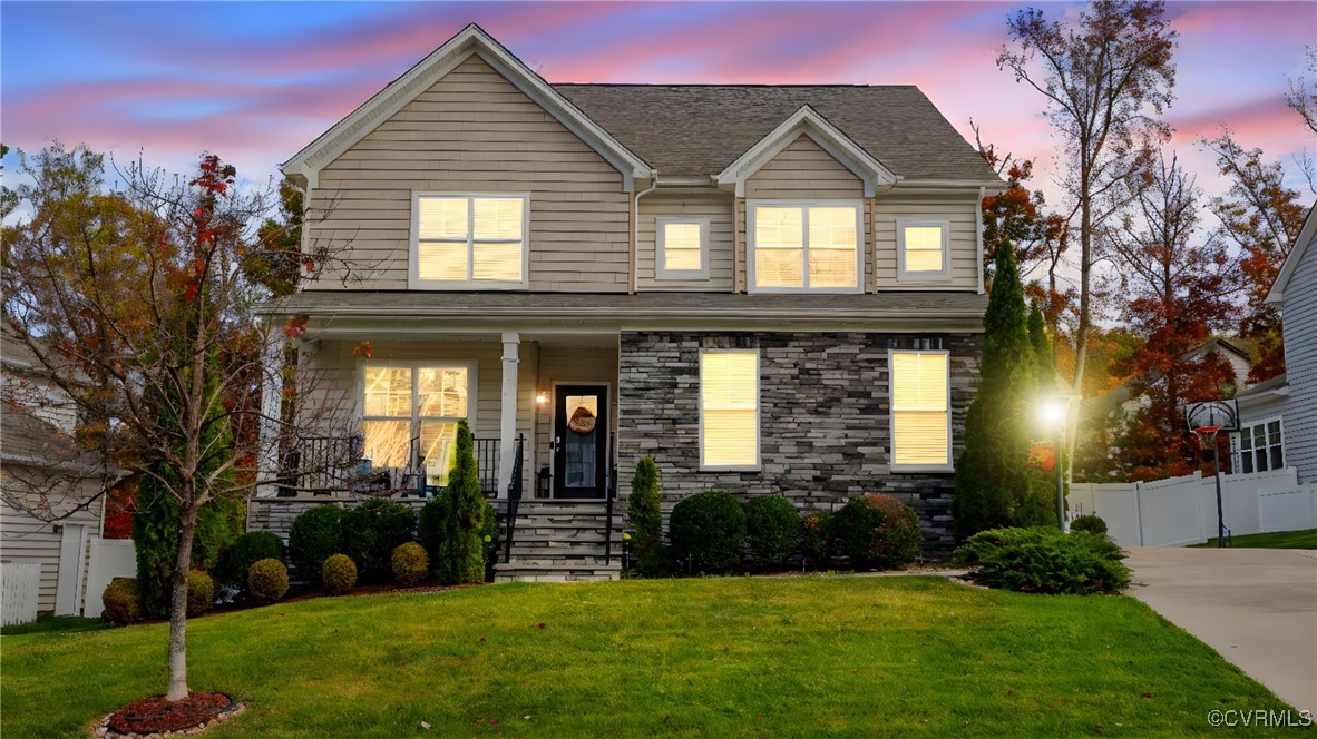 16713 White Daisy Loop