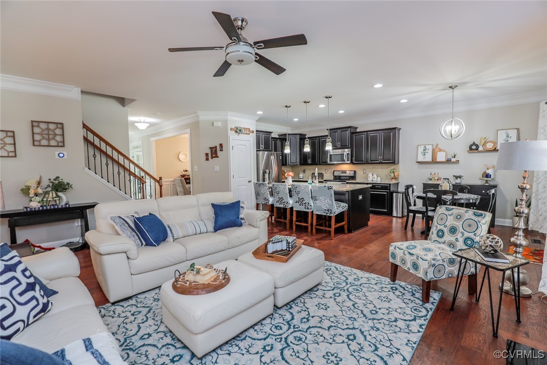 16713 White Daisy Loop