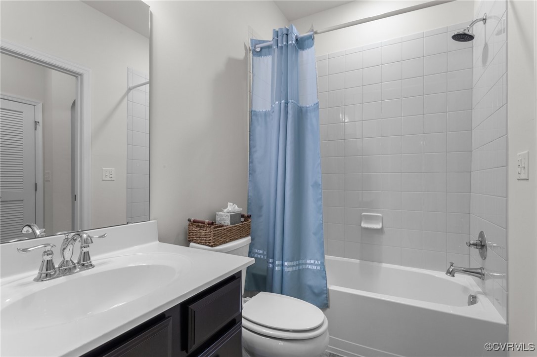 1220 Westwood Village Ln Unit#402