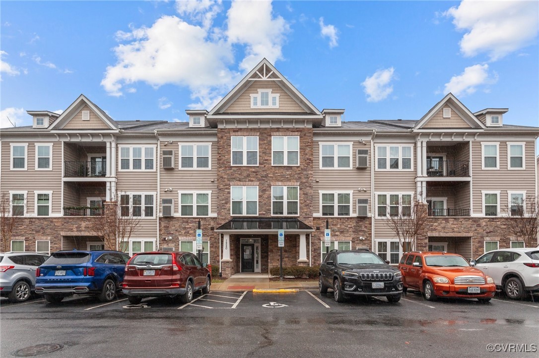 1220 Westwood Village Ln Unit#402