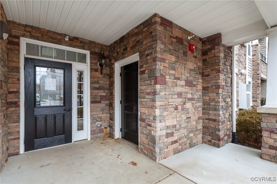 1220 Westwood Village Ln Unit#402