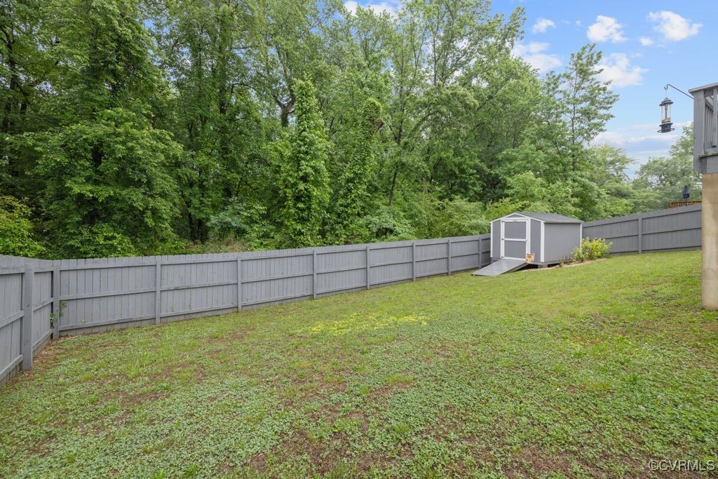 10207 Brightwood Ave