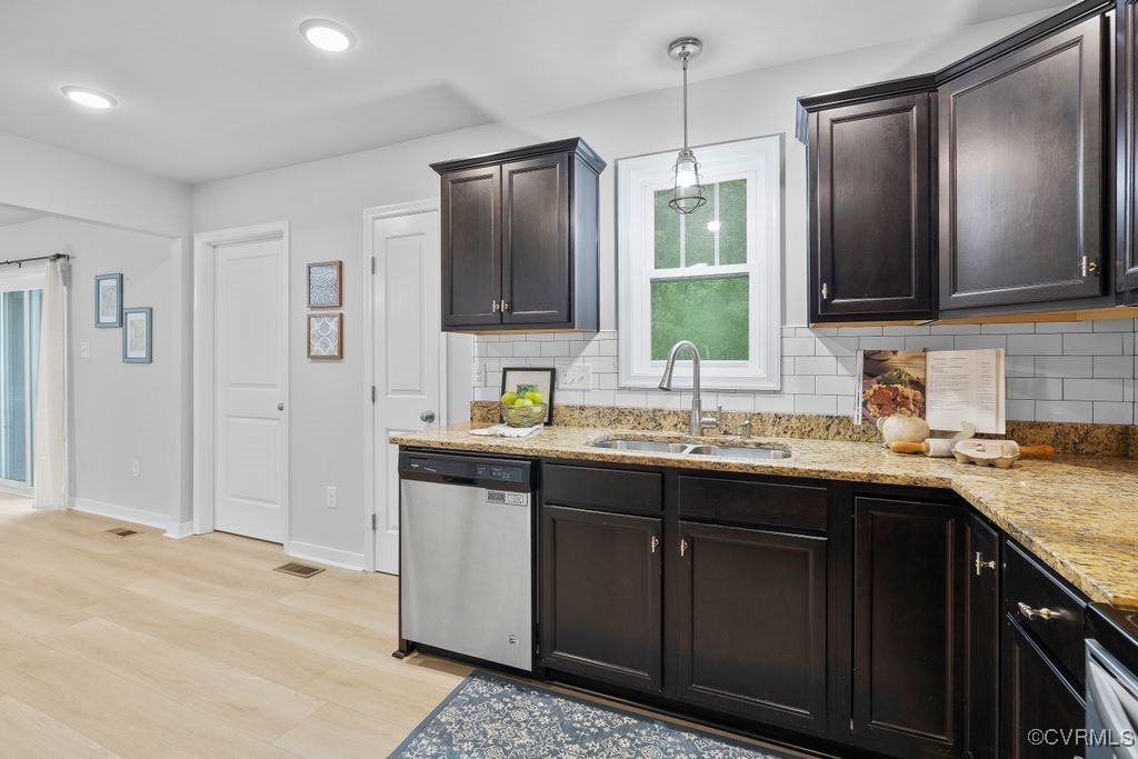 10207 Brightwood Ave