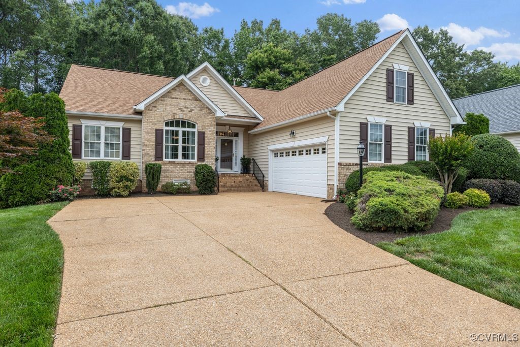 9213 Mission Hills Ln