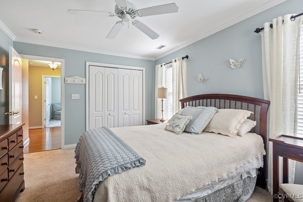 9213 Mission Hills Ln