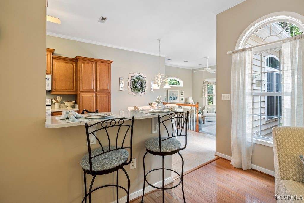 9213 Mission Hills Ln