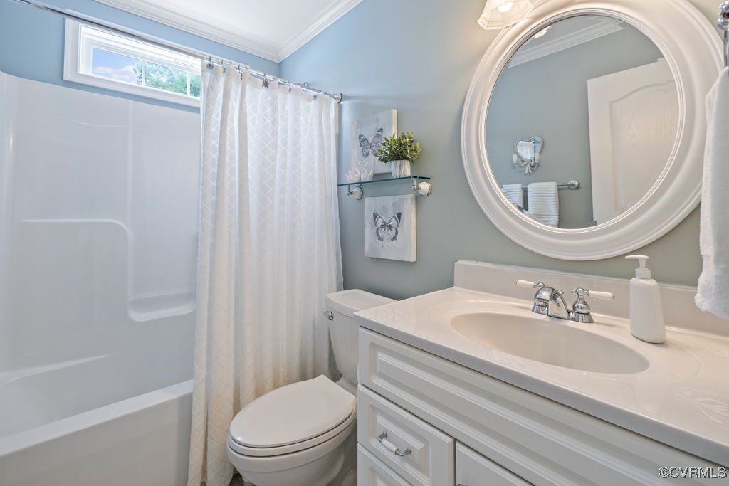 9213 Mission Hills Ln