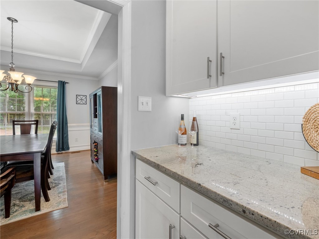 12306 Hollow Oak Ter