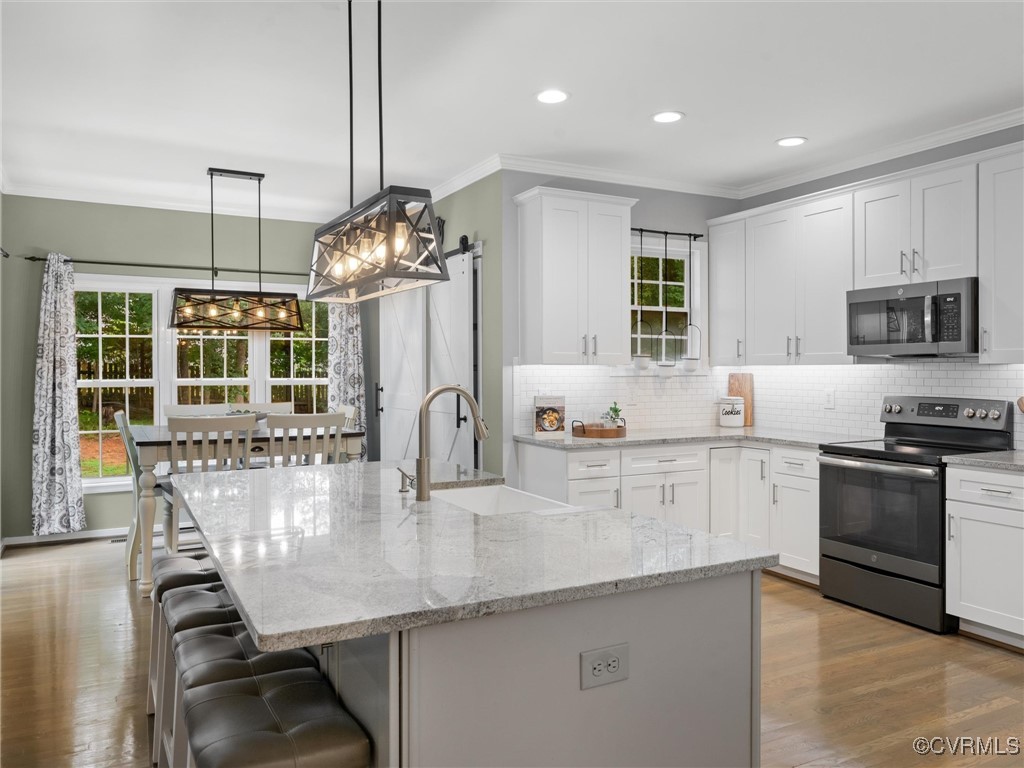 12306 Hollow Oak Ter