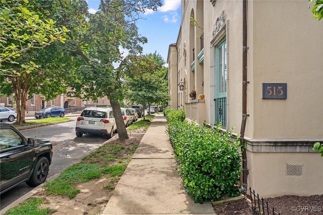 515 N Arthur Ashe Blvd Unit#U2