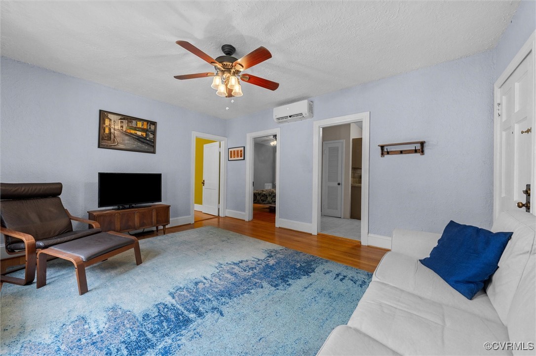 515 N Arthur Ashe Blvd Unit#U2