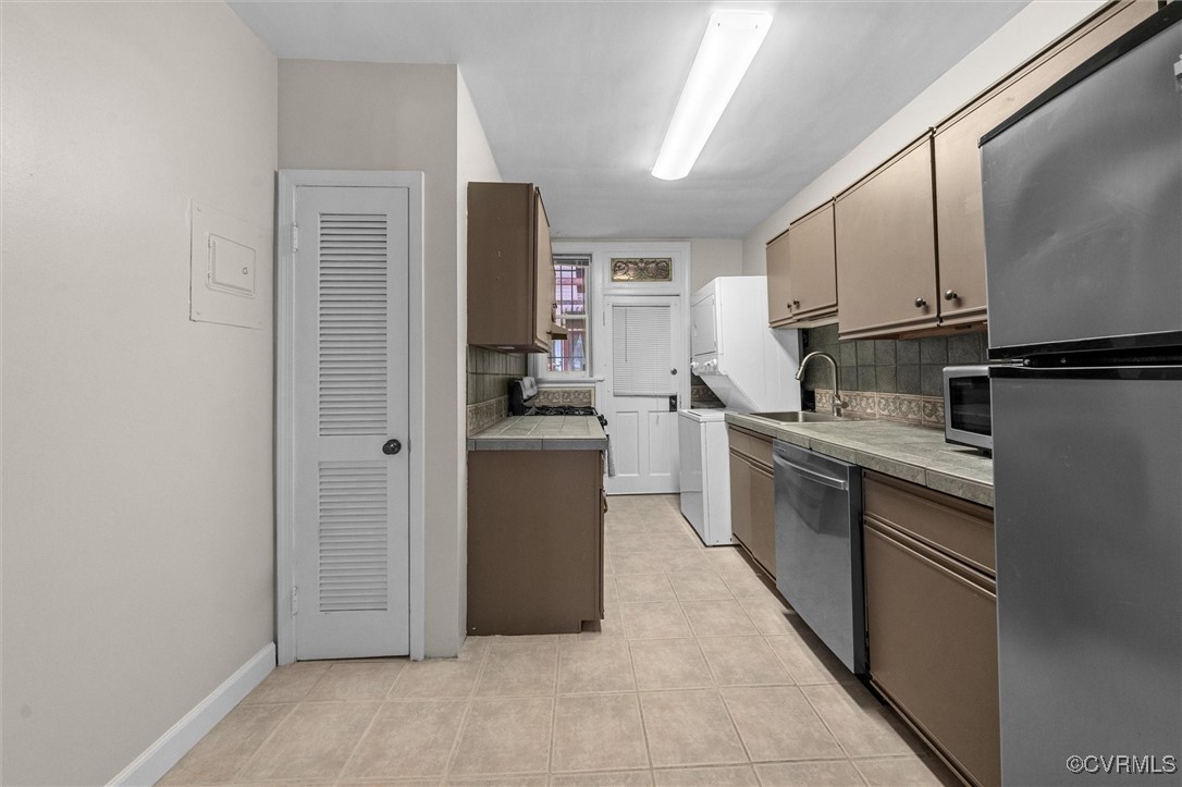 515 N Arthur Ashe Blvd Unit#U2