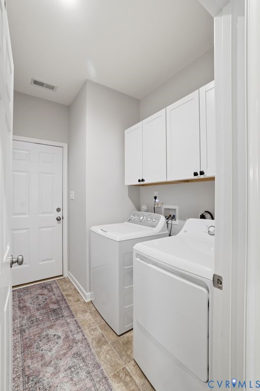 8725 Fishers Green Pl