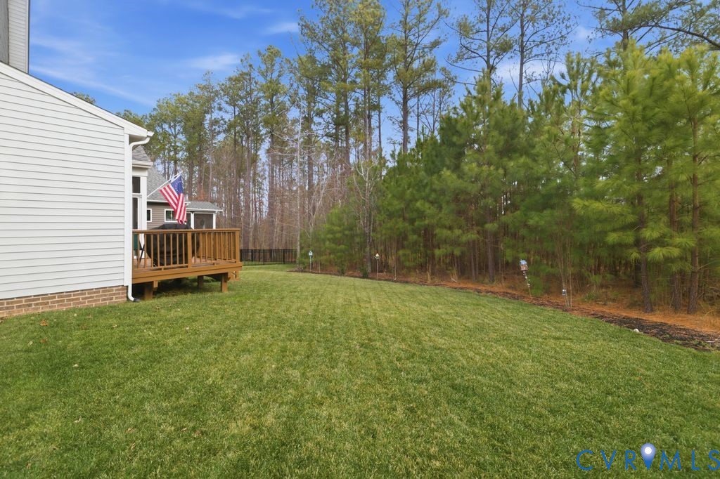 8725 Fishers Green Pl