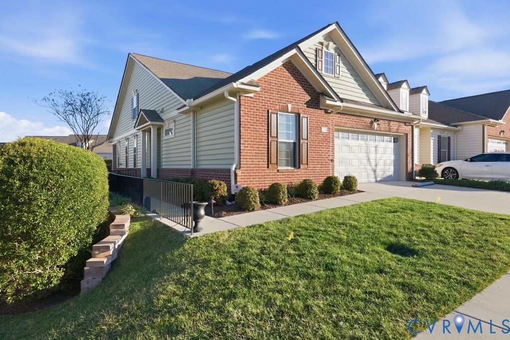 6811 Southwalk Hts