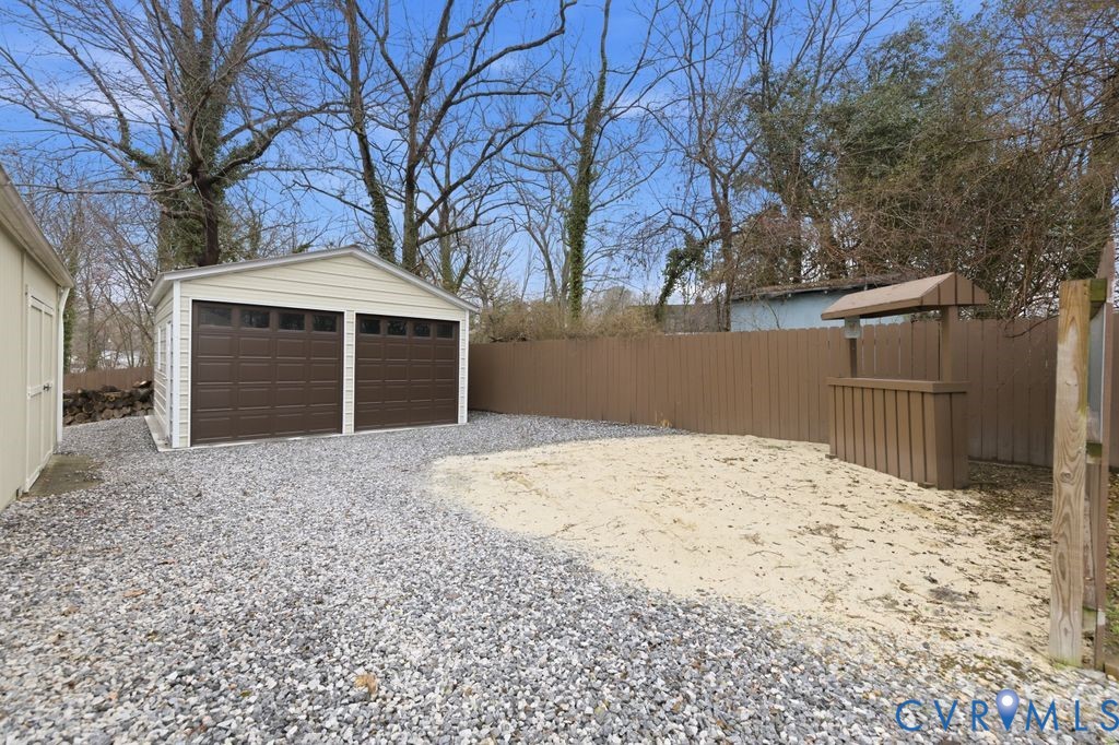 1507 Cobbs Ave