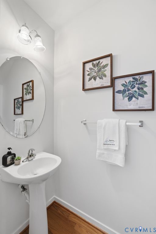 2453 Silver Lake Ter