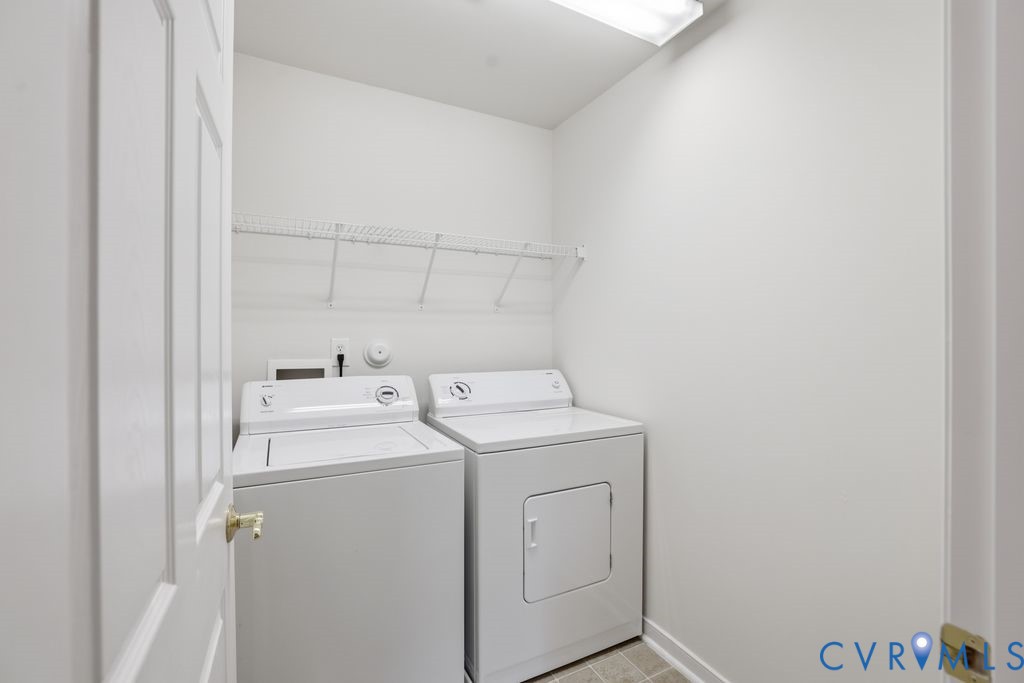 2453 Silver Lake Ter