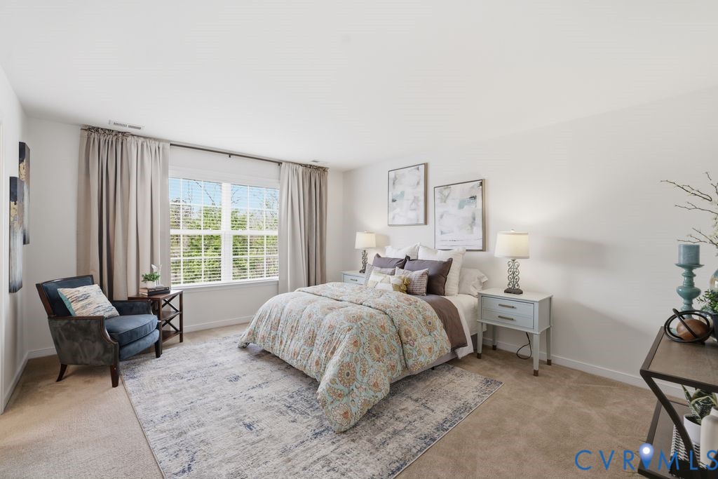 2453 Silver Lake Ter