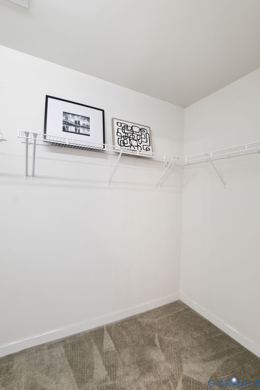 2453 Silver Lake Ter