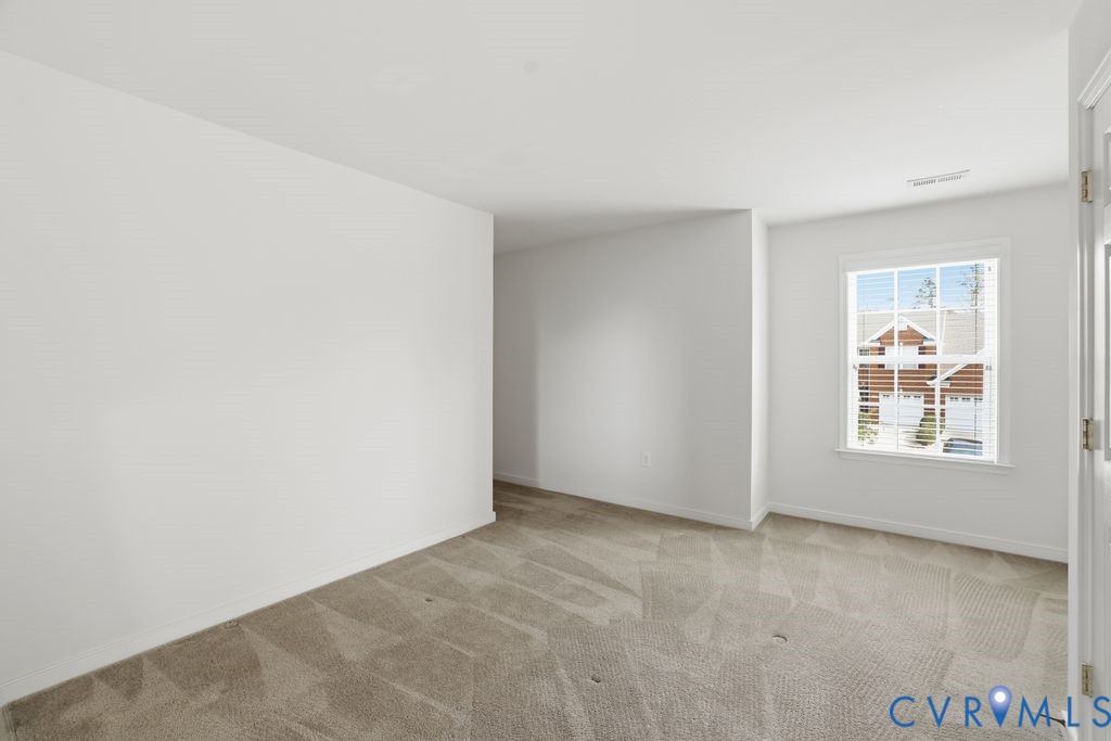 2453 Silver Lake Ter