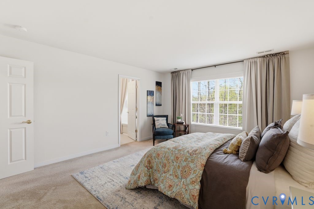 2453 Silver Lake Ter