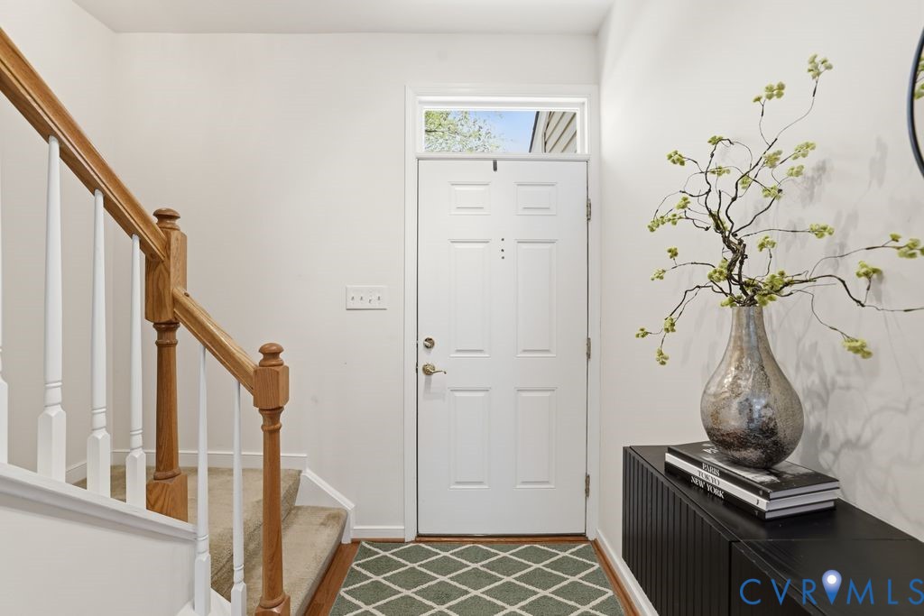 2453 Silver Lake Ter