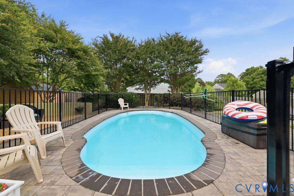 11721 Cedar Ln