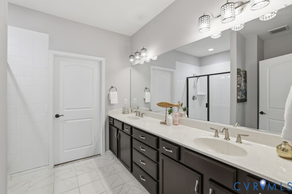 14603 Ashlake Manor Dr