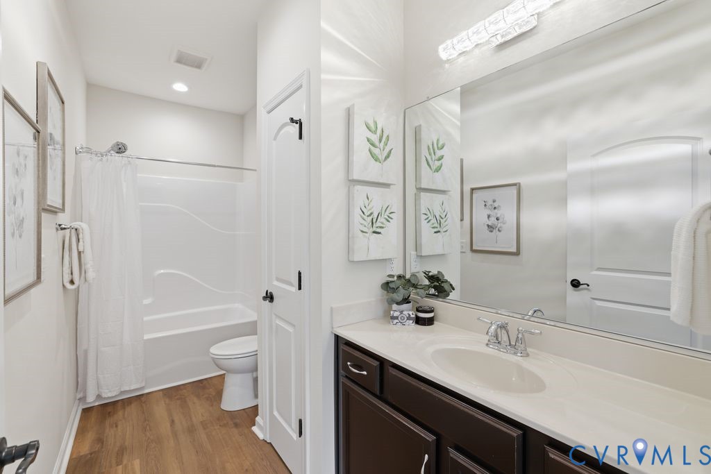14603 Ashlake Manor Dr