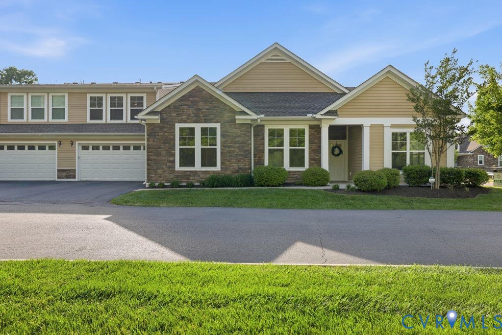 14603 Ashlake Manor Dr