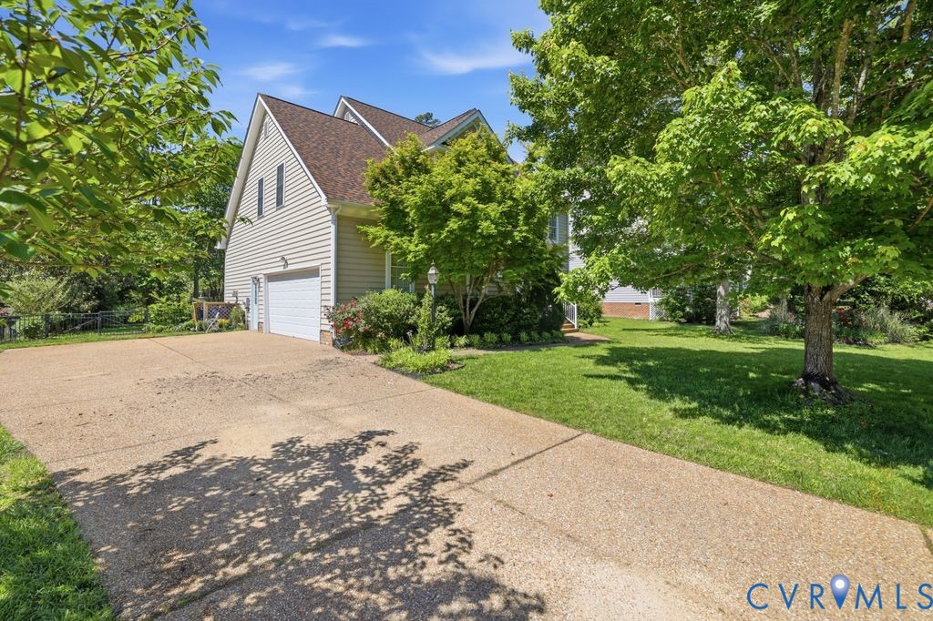 16845 Jaydee Ct