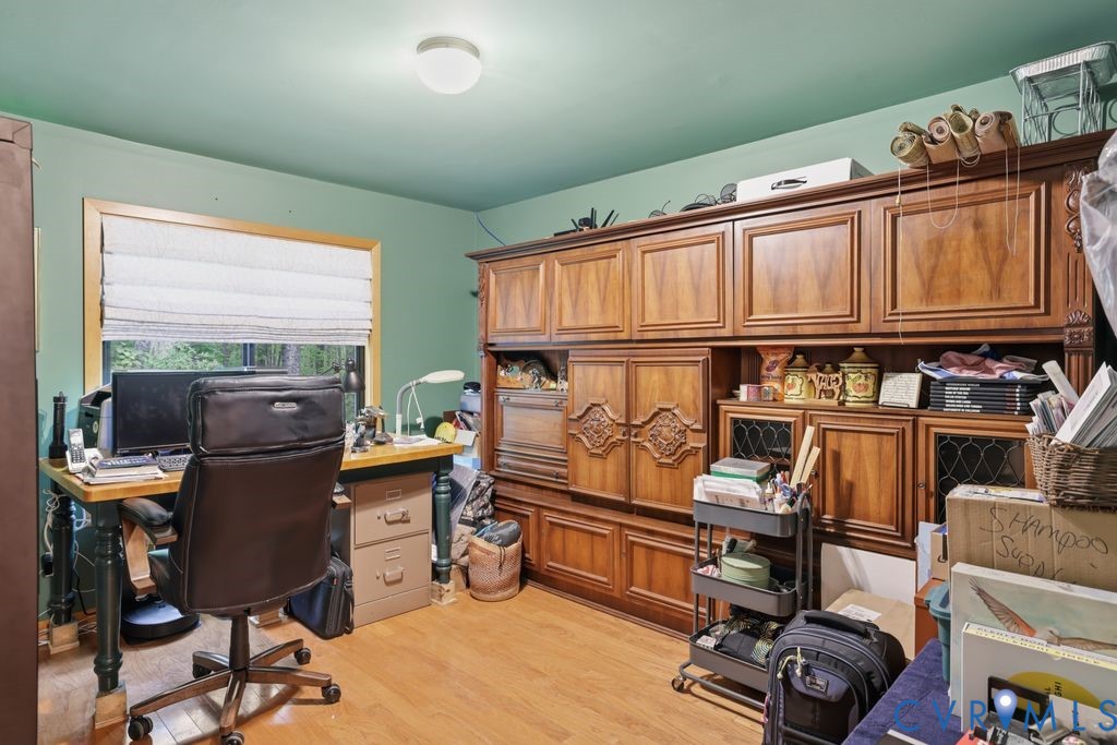 1061 Turkey Ridge Dr