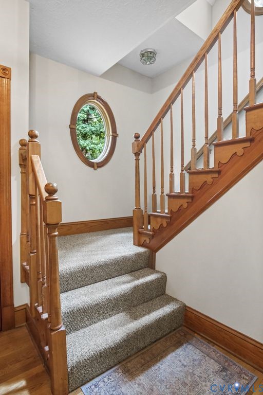 15204 Cypress Creek Ln