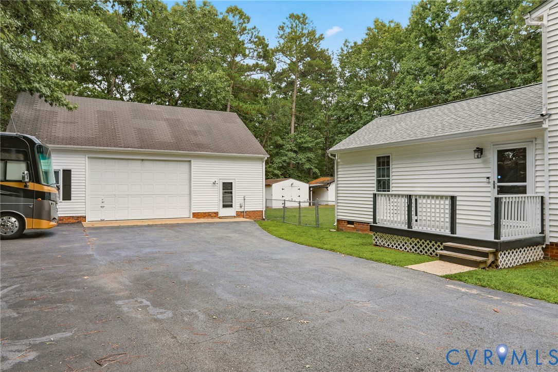 13521 Bailey Bridge Rd