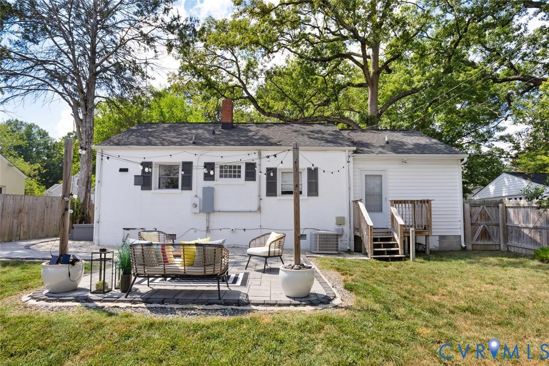 1203 Granite Ave