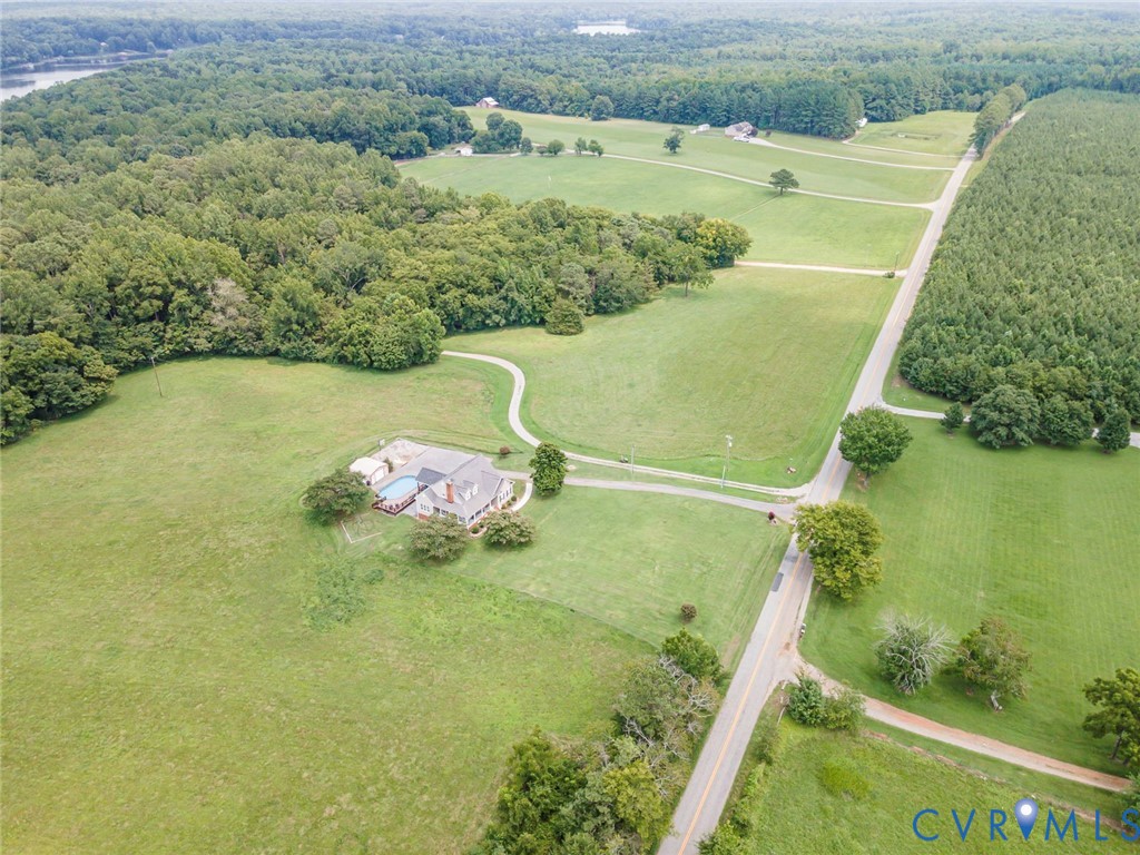 827 Sutherland Rd