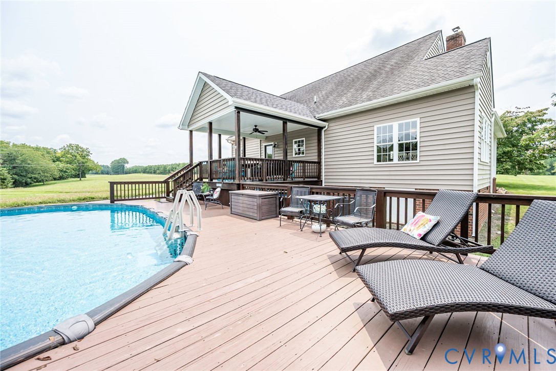 827 Sutherland Rd