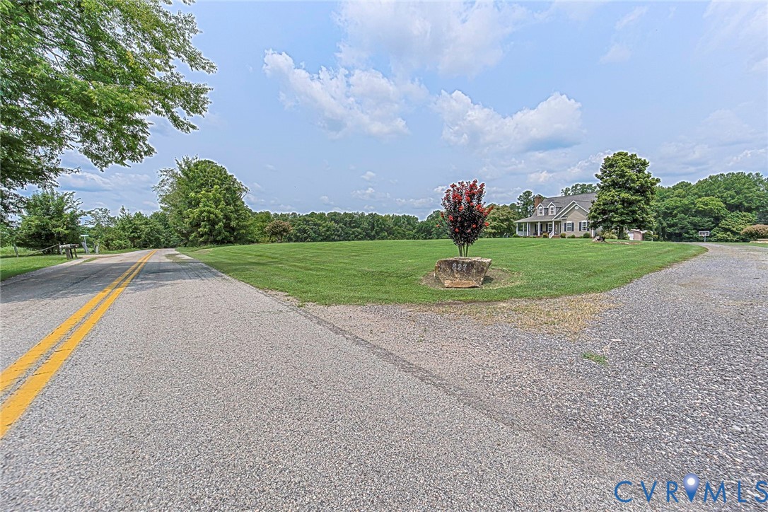 827 Sutherland Rd