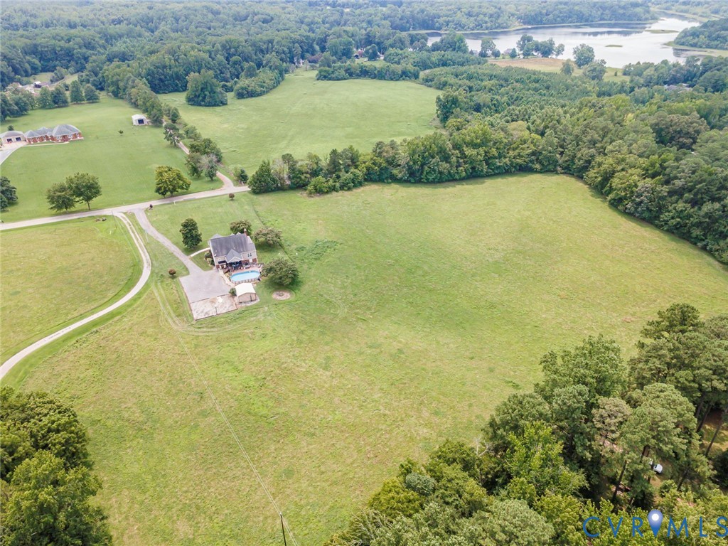 827 Sutherland Rd